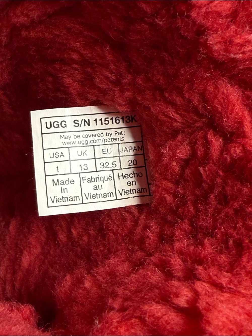 UGG Classic II Gel Hearts Boots Kids Size 1 Red Metallic 1151613K